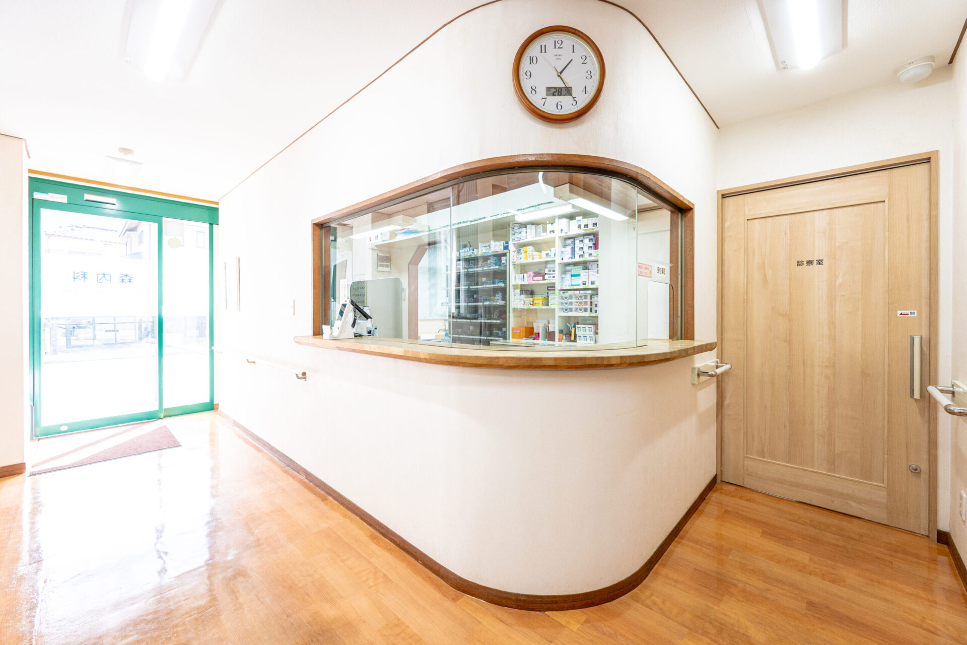 メインビジュアル02（PC）